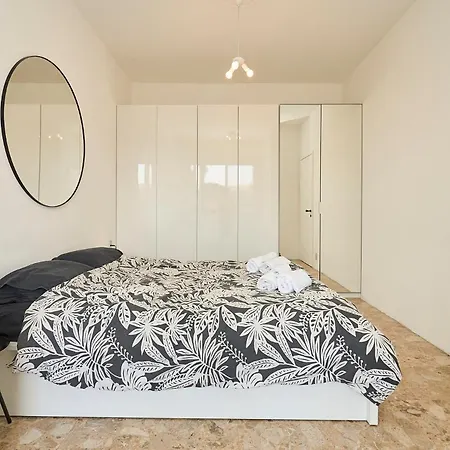 Apartment San Siro - Duomo Super Cozy & Close To Subway Milan