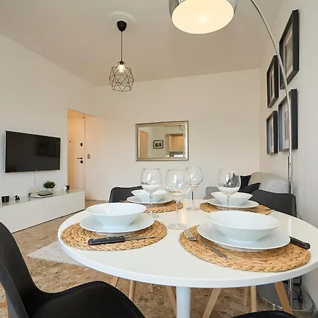 San Siro - Duomo Super Cozy & Close To Subway Apartment *