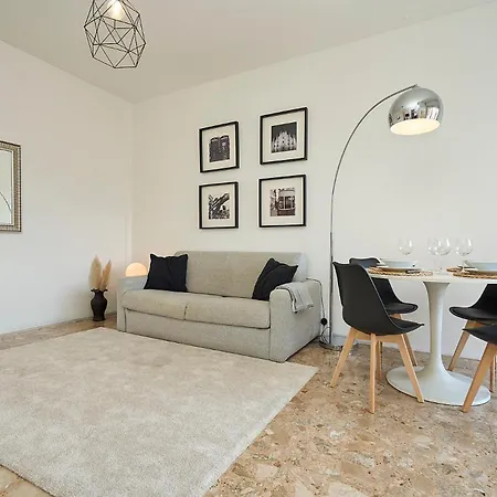 San Siro - Duomo Super Cozy & Close To Subway Apartment Milan