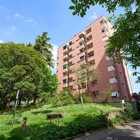 San Siro - Duomo Super Cozy & Close To Subway Apartment Milan