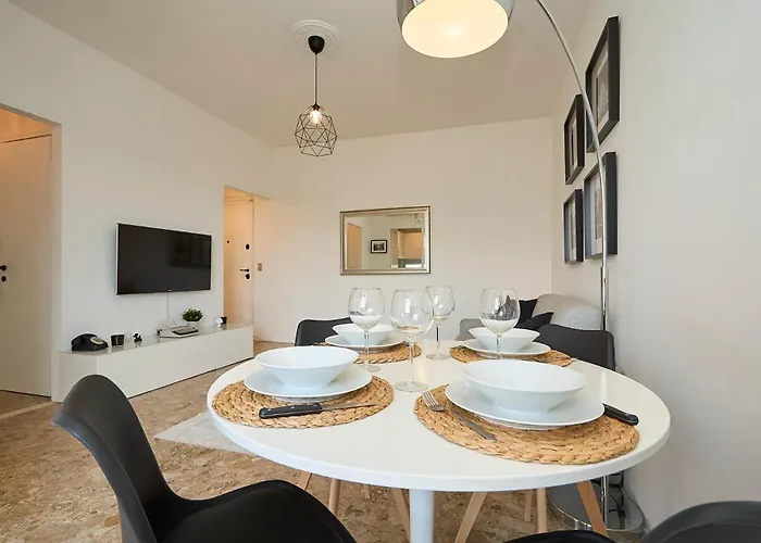 San Siro - Duomo Super Cozy & Close To Subway Apartament *